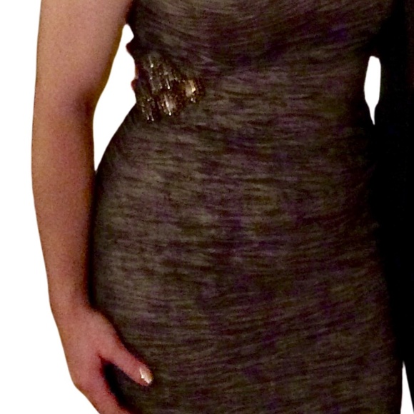 🍾 Calvin Klein | Metallic Ruched Cocktail Dress | $40 | Size 6 | Party Ready 🍾 - Picture 7 of 7